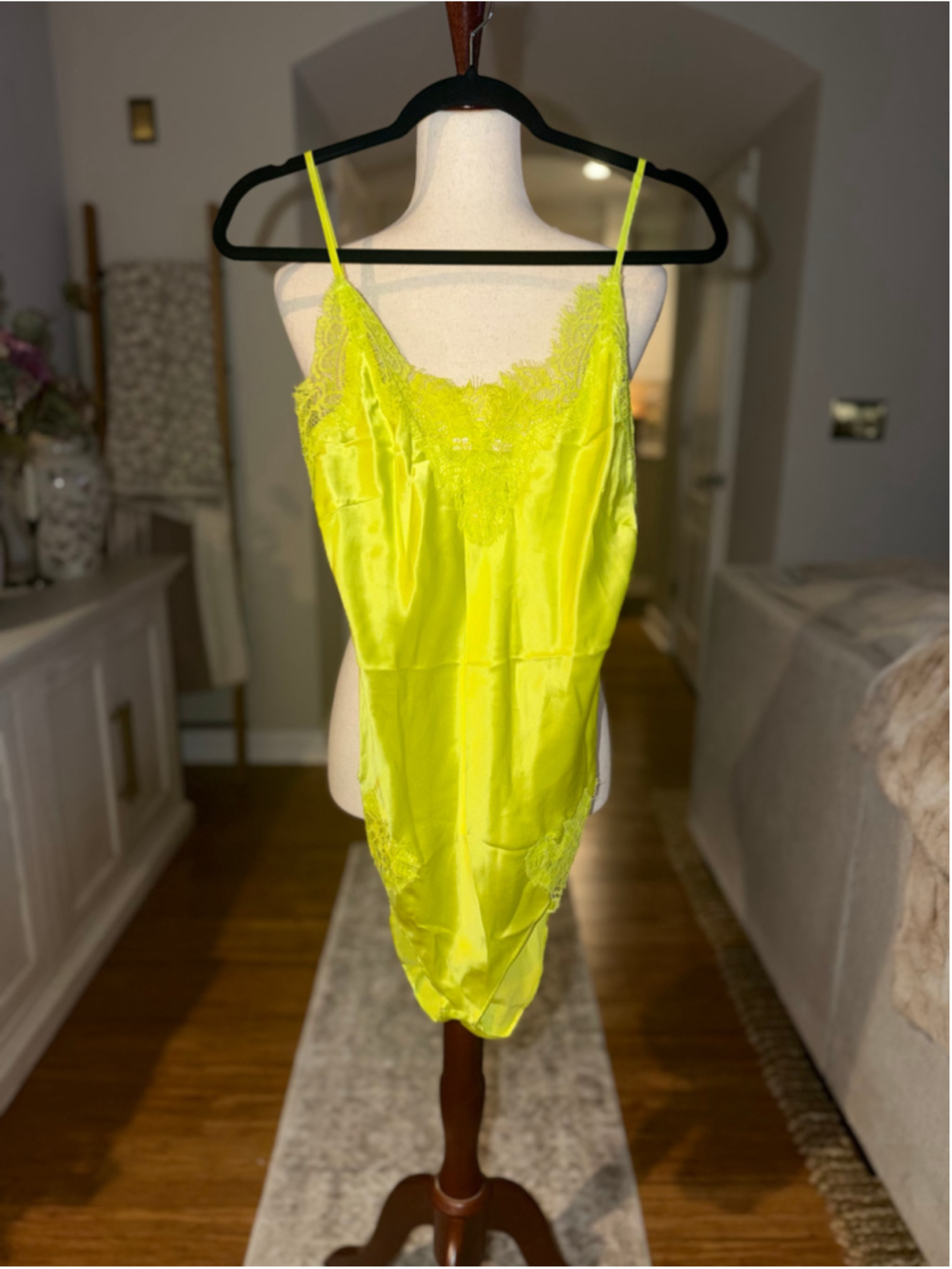 Women's Gold Hawk Lace Trim Silk Bodysuit Sz S NWOT